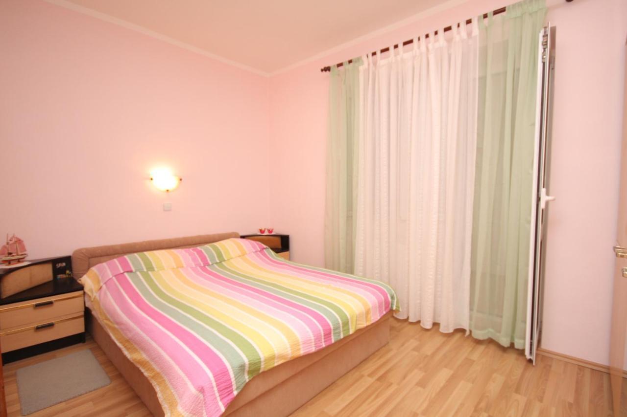 Apartment Supetarska Draga - Donja 2013B Exterior foto